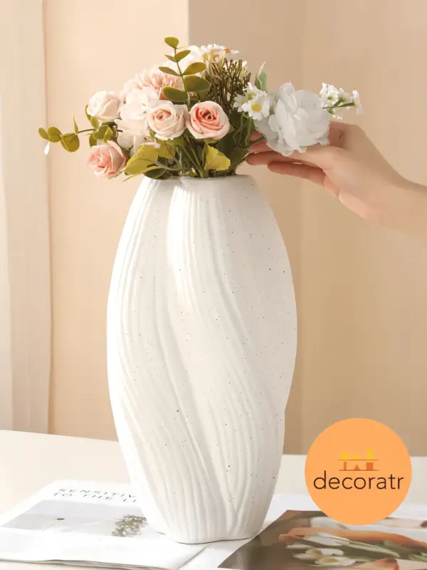 Ваза керамическая белая для цветов интерьерная 36 см