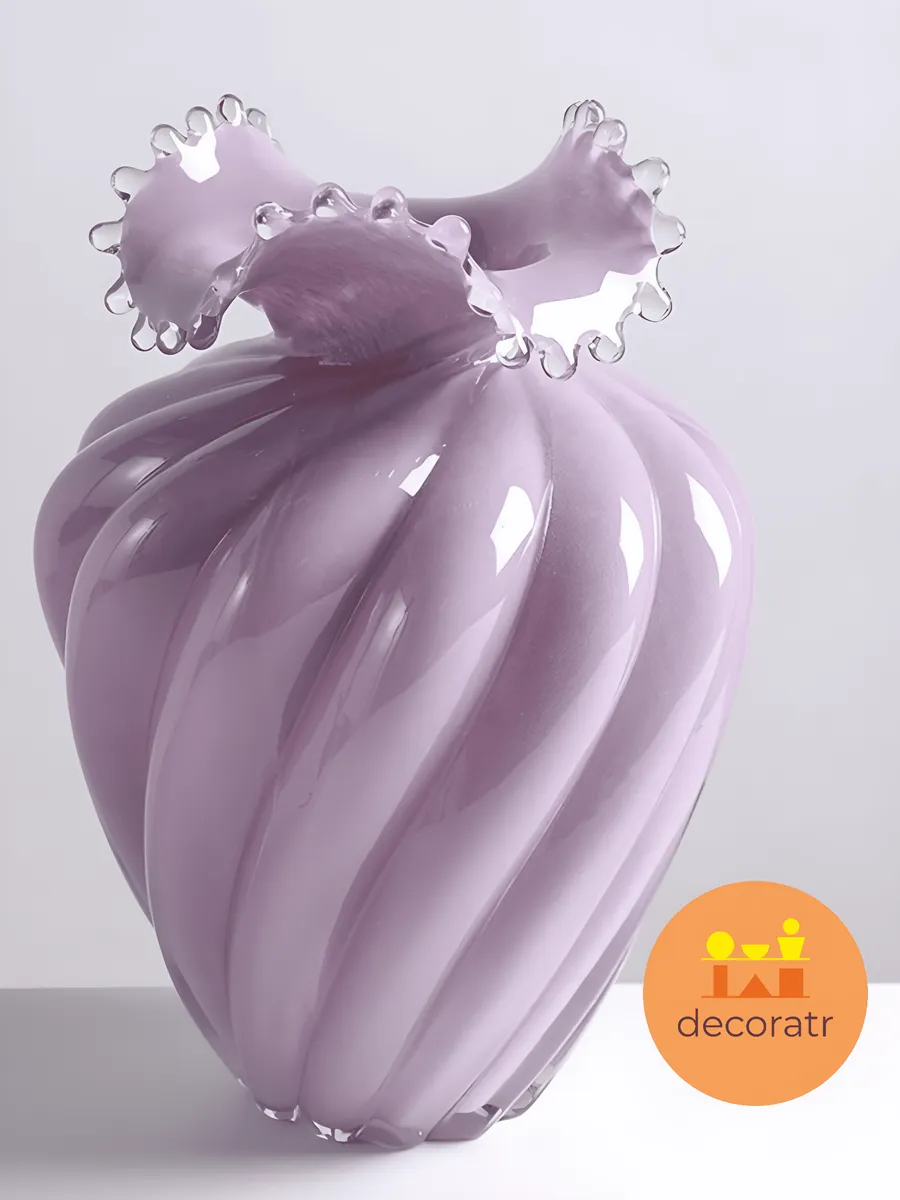 Ваза стеклянная для цветов декоративная лавандовая 32 см