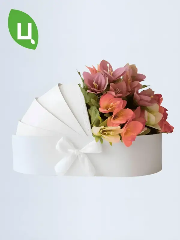 Подарочная коробка коляска 33x17x8 см белая W9298