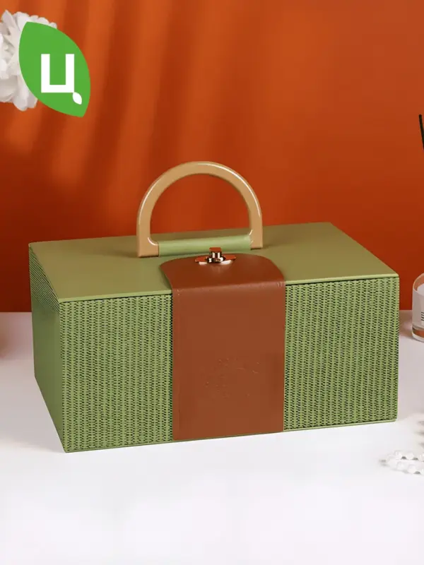 Подарочная коробка прямоугольная 21.5*11*15.5см зеленая