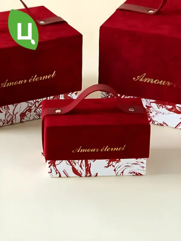 Подарочная коробка прямоугольная для подарков 14*8*9см красн