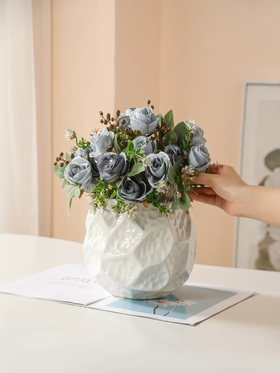 Кашпо керамическое белое для цветов с декором 16,5 см — изображение 2