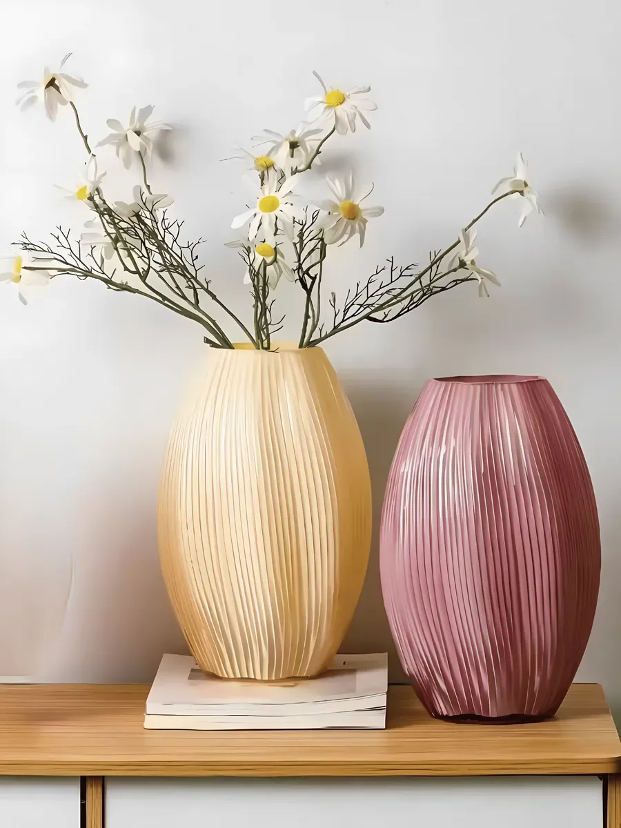 Ваза стеклянная для цветов жёлтая 27 см — изображение 3