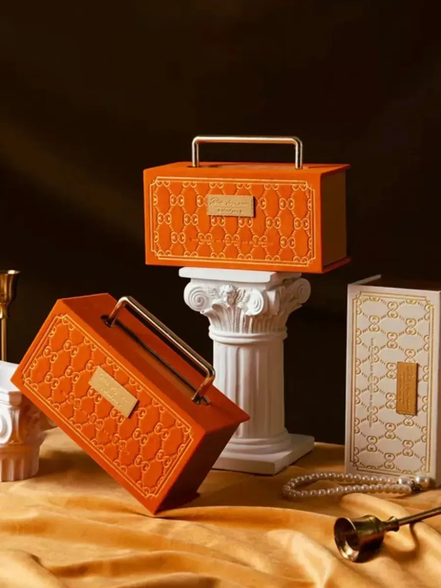 Подарочная коробка прямоугольная для подарков — изображение 3