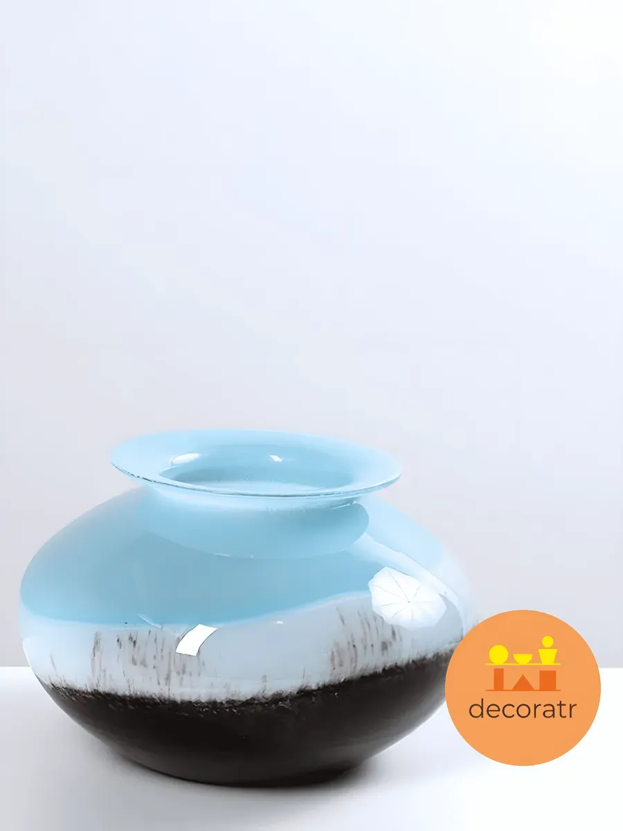 Ваза стеклянная интерьерная для цветов голубая 13 см — изображение 3