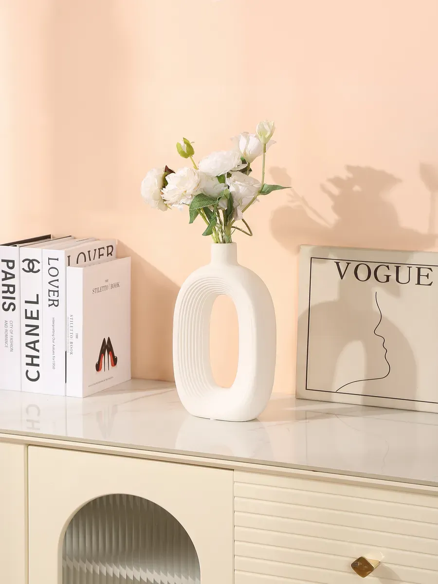 Ваза керамическая белая для цветов интерьерная 30,5 см — изображение 4