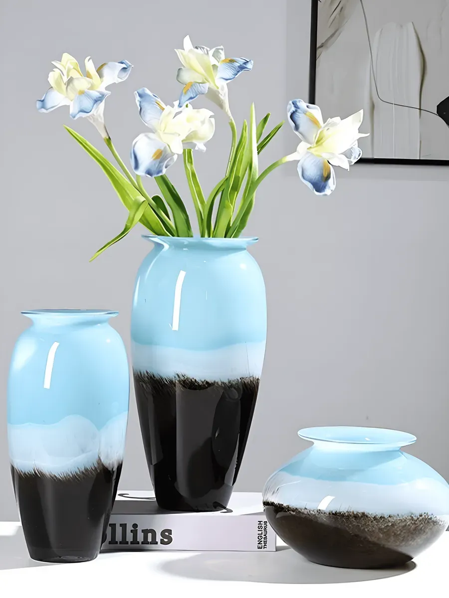 Ваза стеклянная интерьерная для цветов голубая 31см — изображение 4