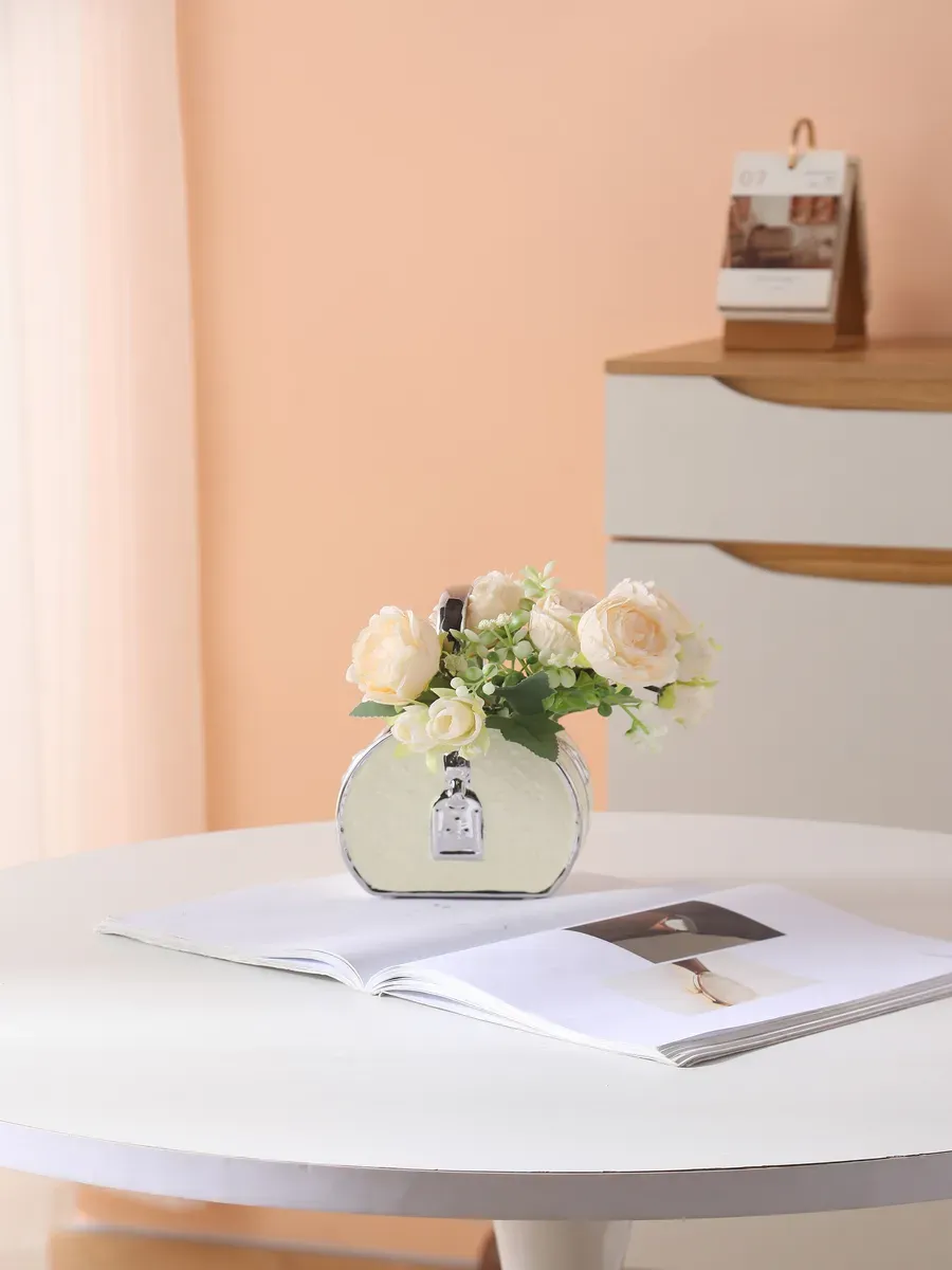 Ваза керамическая для цветов в форме сумочки 19 см — изображение 4